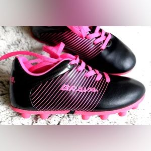 Brava Girls Youth Soccer Cleats Size 10 D Black/Pink Shoes YFWBVSC2034